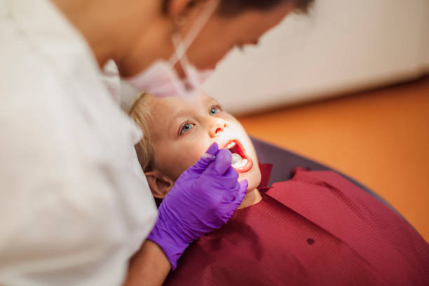 Best Cracked Tooth Emergency Dentist  in Shinnecock Hills, NY